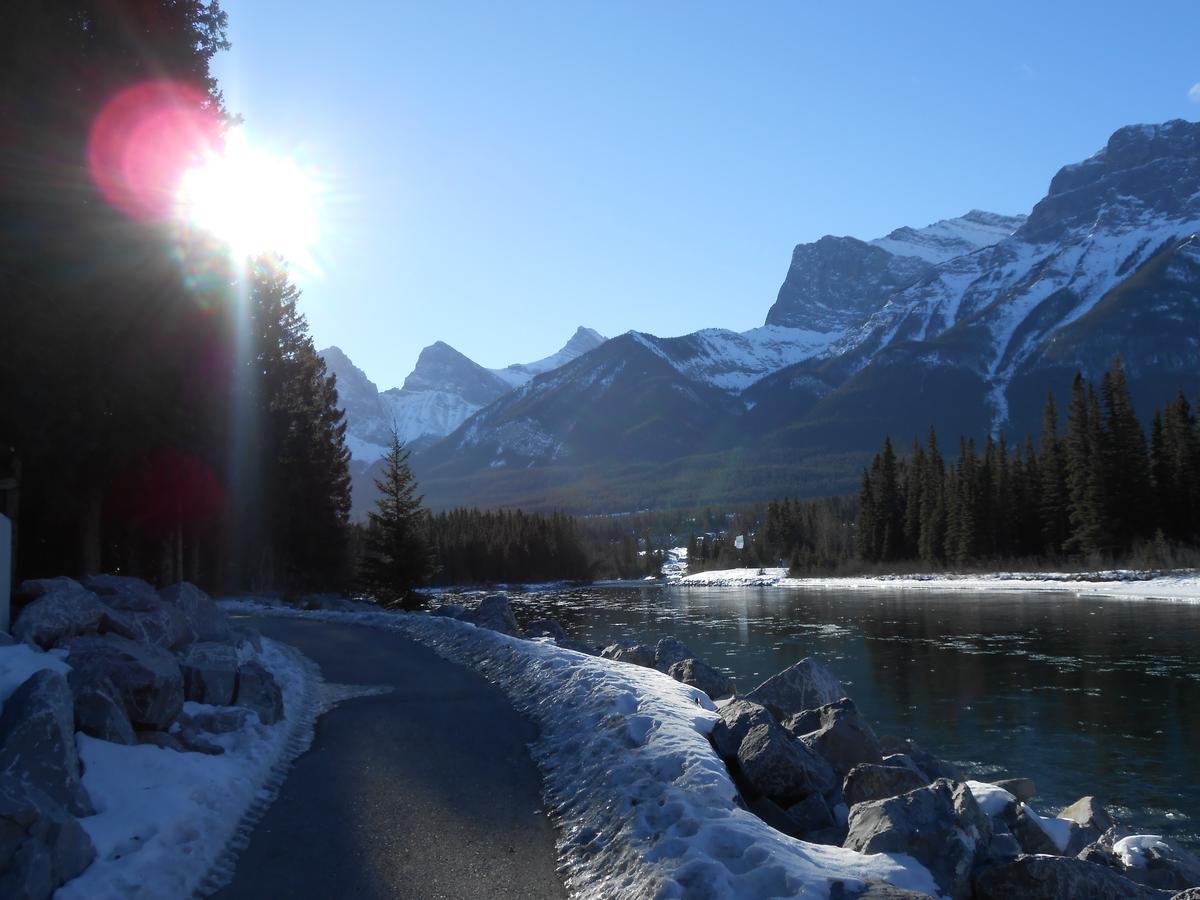 Place Apartment Canmore